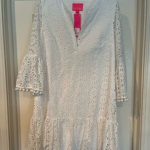 NWT. Lilly Pulitzer Bekah dress in resort white eyelet. Size M